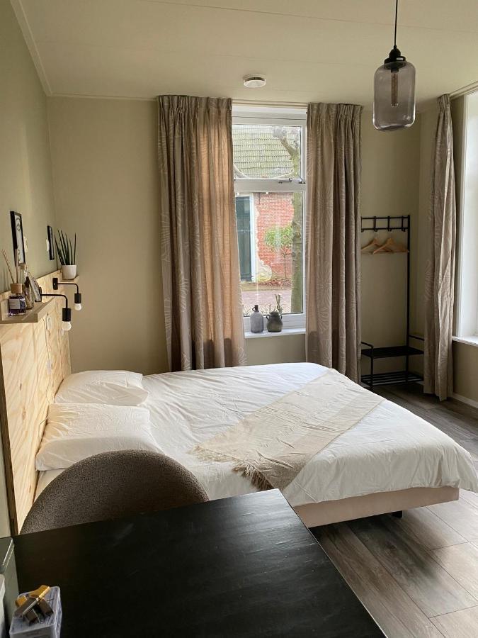 Bed And Breakfast Stinzenflora Cornjum Екстериор снимка